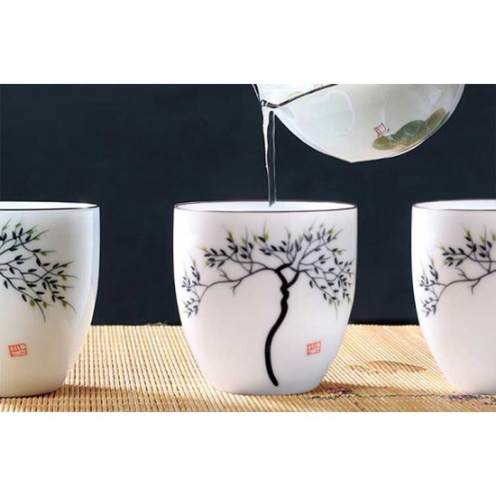 Chinese White Ceramic Gongfu Teacups Of 4