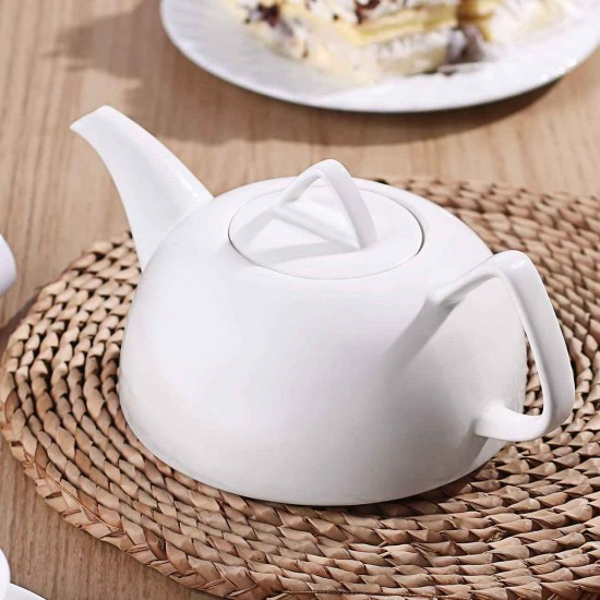 Small Porcelain Teapot 30oz/White