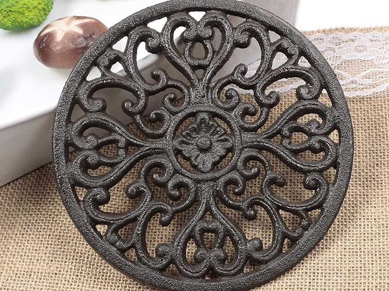 Trivet